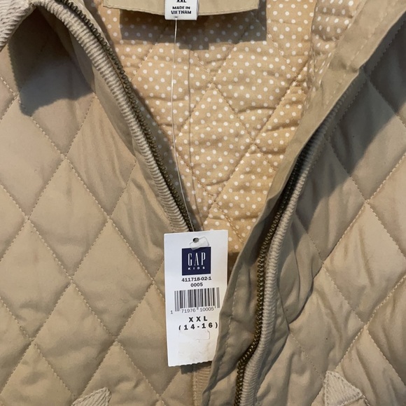 NWTGap Original Garment Beige Quilted Barn Jacket - Picture 5 of 11